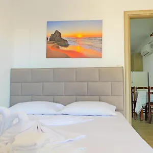 https://ali-dura-apartments-ksamil.albaniahotels.org